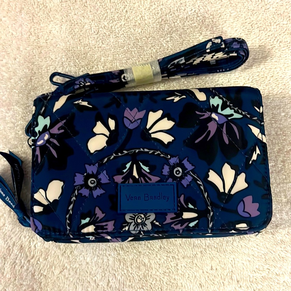 Fleur Medallion 3-in-1 Crossbody